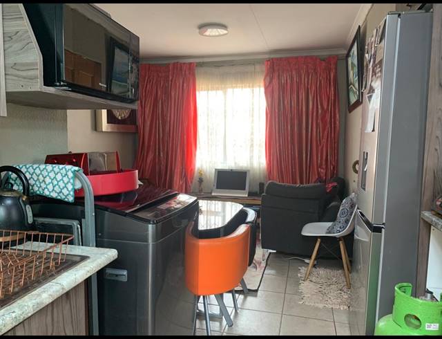 2 BEDROOM HOUSE SOLD IN BERGSIG